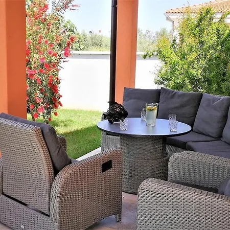 Holiday home House Vedrana, Jadreski *