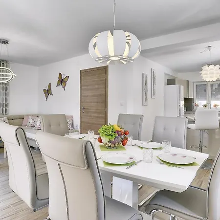 Holiday home House Vedrana, Jadreski *