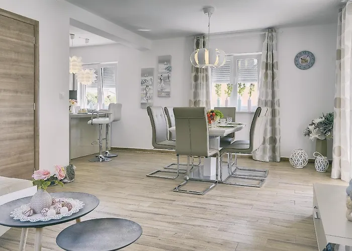 בית נופש House Vedrana, Jadreski *